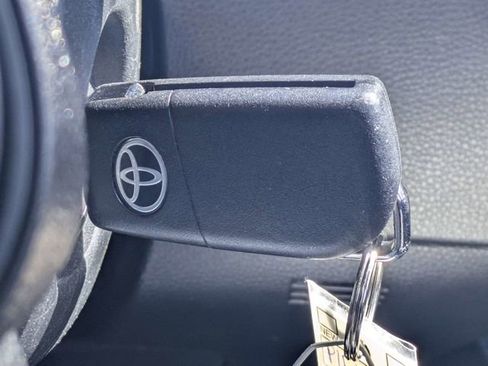 Used 2024 Toyota Corolla LE FWD image 33