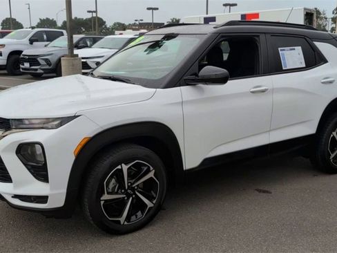 Certified 2023 Chevrolet TrailBlazer RS image 4