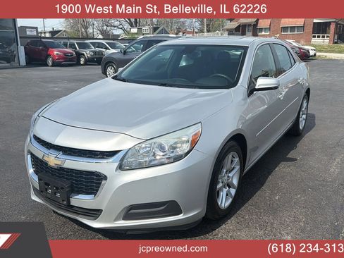 Used 2015 Chevrolet Malibu LT image 1