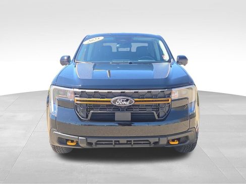 Used 2025 Ford Maverick Tremor AWD/4WD image 2