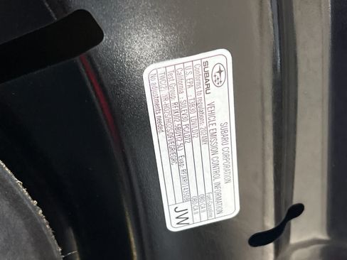 Used 2024 Subaru Outback Premium AWD/4WD image 30