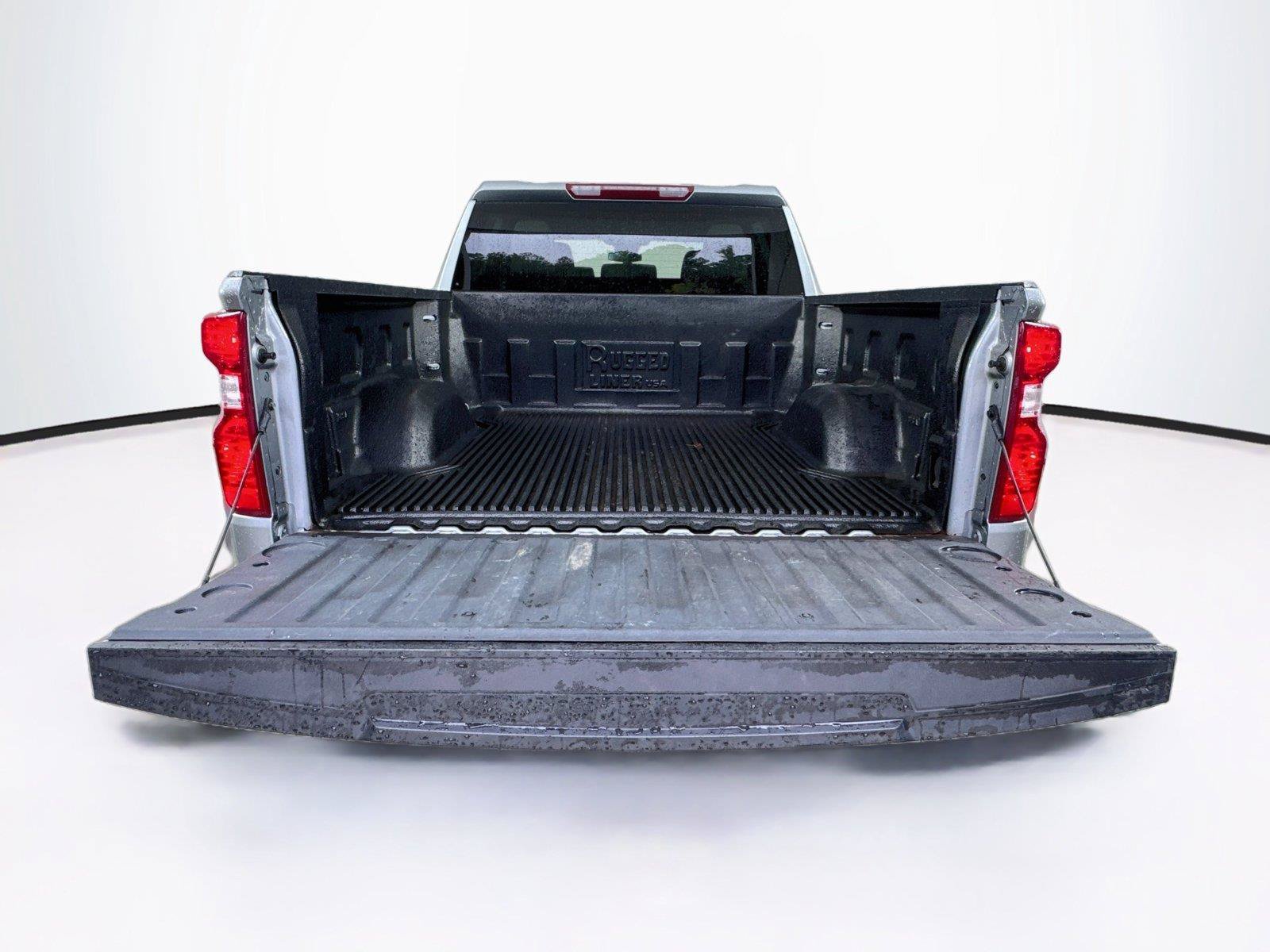 Used 2025 Chevrolet Silverado 1500 LT RWD image 25