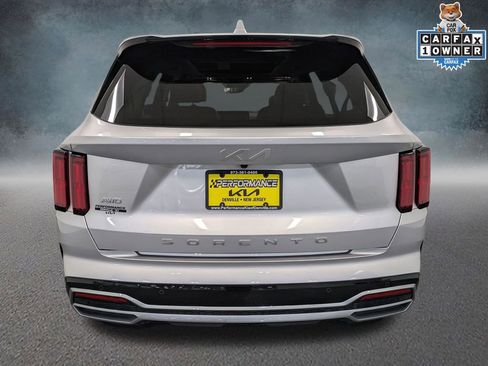 Certified 2022 Kia Sorento SX AWD/4WD image 5