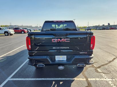 New 2026 GMC Sierra 1500 AT4 w/ AT4 Premium Package