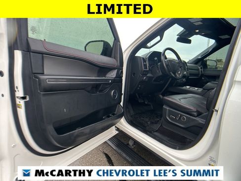 Used 2021 Ford Expedition Limited image 40