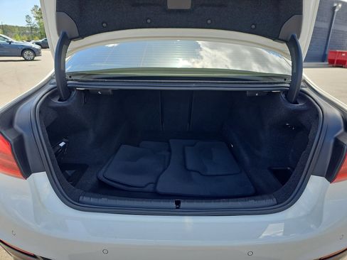 Used 2019 BMW M550i xDrive w/ Premium Package image 12