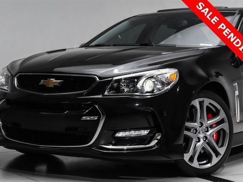 Used 2016 Chevrolet SS image 2