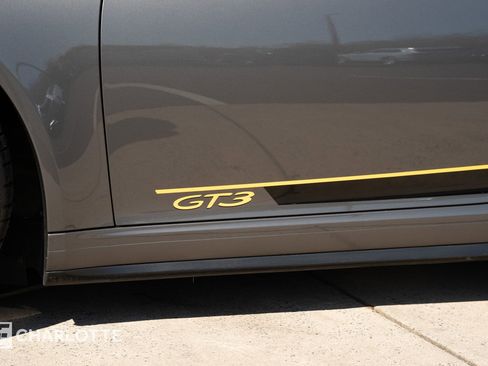 Used 2019 Porsche 911 GT3 image 8