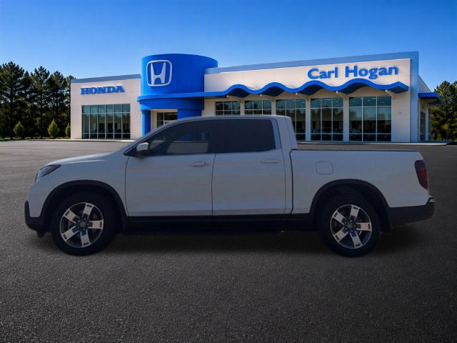 Used 2017 Honda Ridgeline RTS image 3