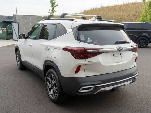 Used 2021 Kia Seltos EX AWD/4WD image 5