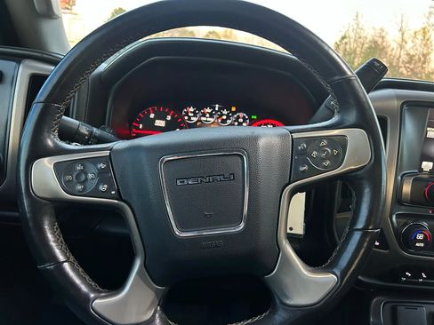 Used 2015 GMC Sierra 2500 Denali w/ Duramax Plus Package image 22