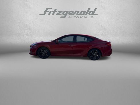 Used 2025 Toyota Camry XSE FWD image 5