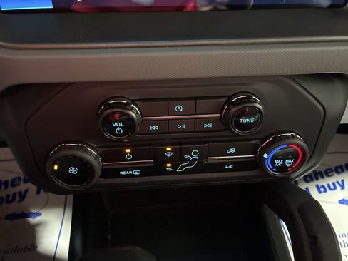 Used 2024 Ford Bronco Big Bend image 18