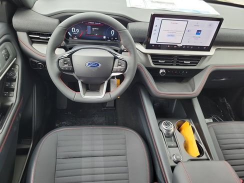 New 2026 Ford Explorer ST-Line w/ Premium Package RWD image 18
