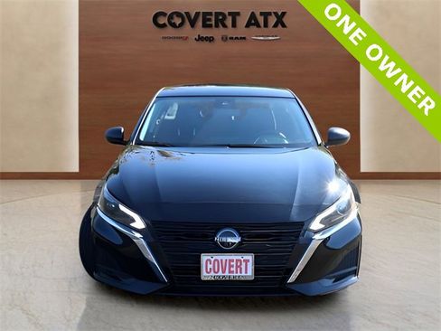 Used 2024 Nissan Altima 2.5 SV image 7