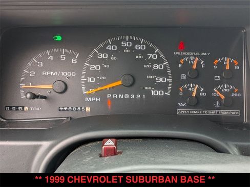 Used 1999 Chevrolet Suburban 4WD w/ Preferred Equipment Group 3 image 15