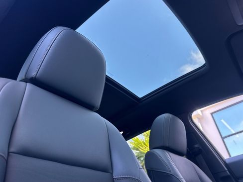 Used 2024 Honda Prologue Touring image 25