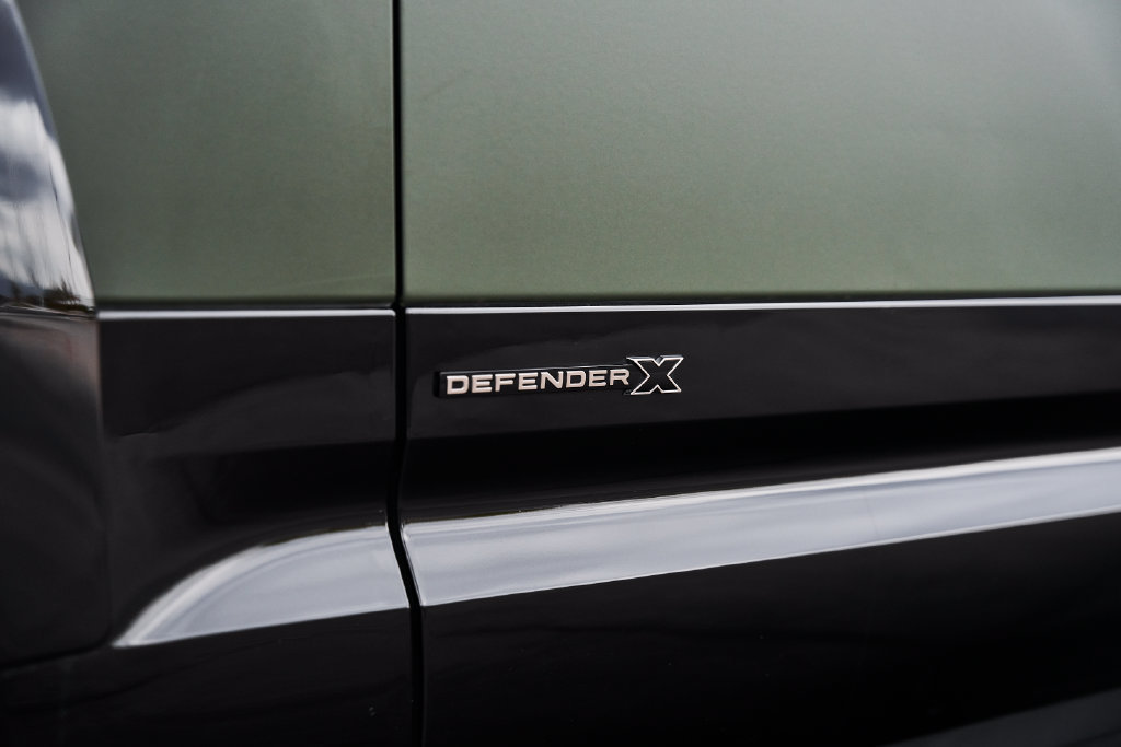 Used 2023 Land Rover Defender 110 X AWD/4WD image 12