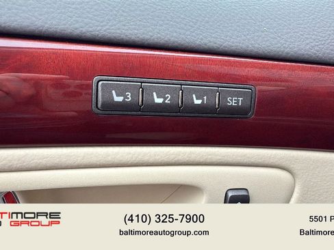 Used 2011 Lexus LS 460 w/ Comfort Pkg image 22