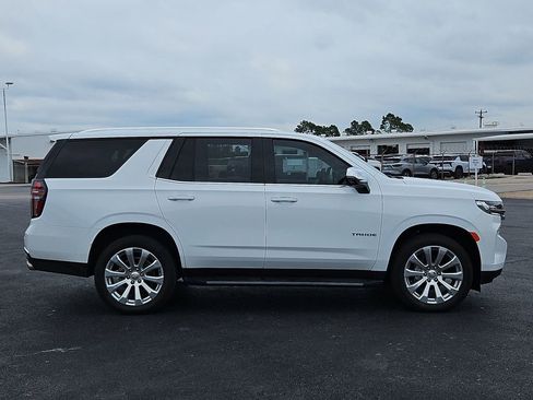 Used 2024 Chevrolet Tahoe Premier RWD image 18