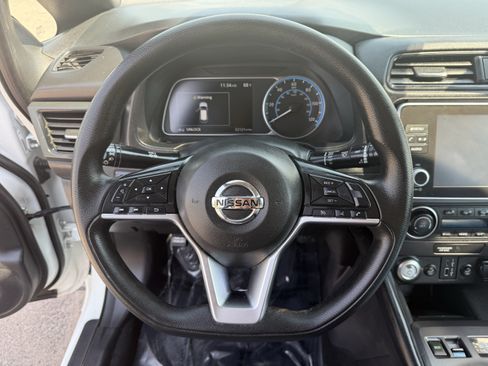 Used 2022 Nissan Leaf S Plus FWD image 16
