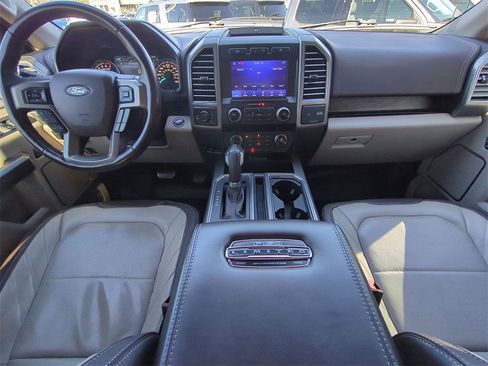 Used 2020 Ford F150 Limited image 13