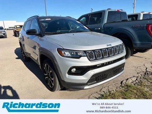 Used 2024 Jeep Compass Limited AWD/4WD image 1