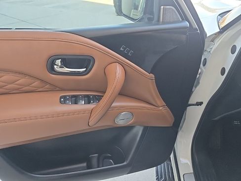 Certified 2024 INFINITI QX80 Sensory w/ Cargo Package image 7