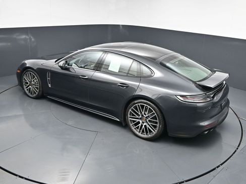 Certified 2023 Porsche Panamera 4 Platinum Edition w/ Assistance Package AWD/4WD image 16