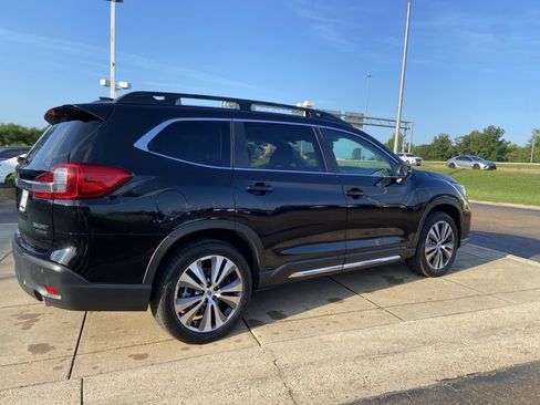 Used 2022 Subaru Ascent Limited AWD/4WD image 13
