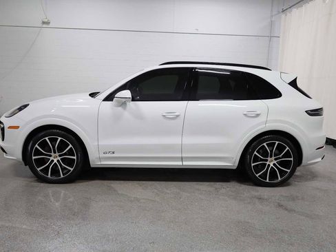 Certified 2023 Porsche Cayenne GTS image 2