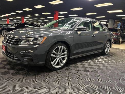 Used 2017 Volkswagen Passat 1.8T R-Line image 6