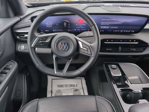 Used 2025 Buick Enclave Sport Touring image 17