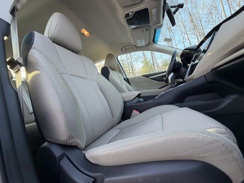 Used 2022 Subaru Legacy Premium image 33