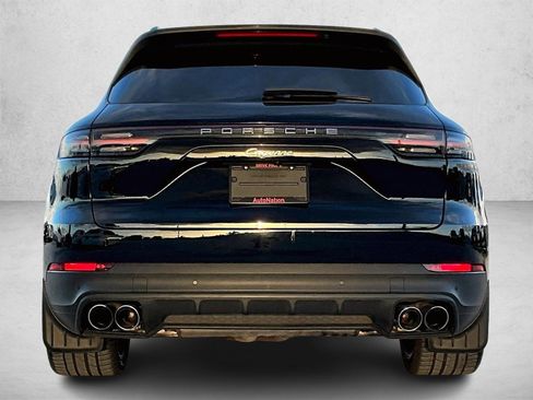 Used 2020 Porsche Cayenne E-Hybrid image 8