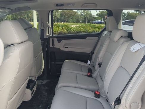 New 2026 Honda Odyssey EX-L image 12