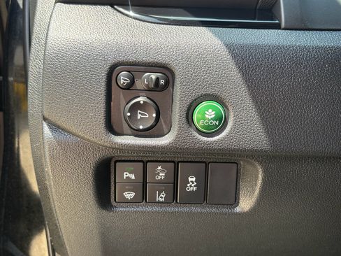 Certified 2024 Honda Passport Black Edition image 14
