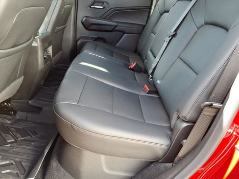 New 2026 GMC Canyon Elevation w/ Convenience Package image 11