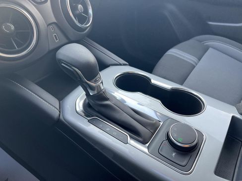 Used 2024 Chevrolet Blazer LT image 31