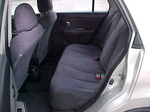 Used 2008 Nissan Versa 1.8 S w/ PWR Pkg image 30