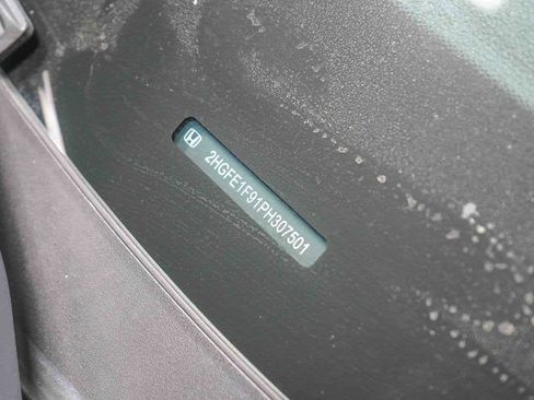 Used 2023 Honda Civic Touring image 33