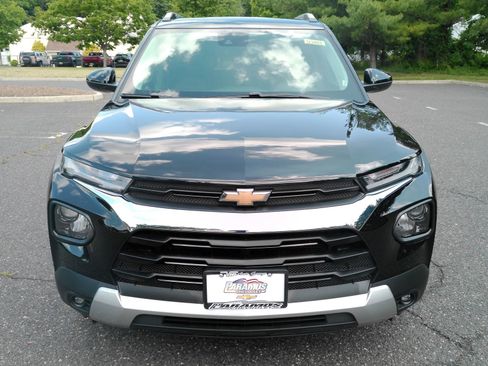 Certified 2023 Chevrolet TrailBlazer LT AWD/4WD image 2