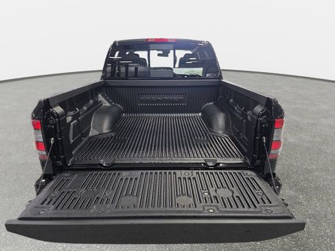New 2027 Nissan Frontier PRO-4X w/ Tow Package RWD image 12