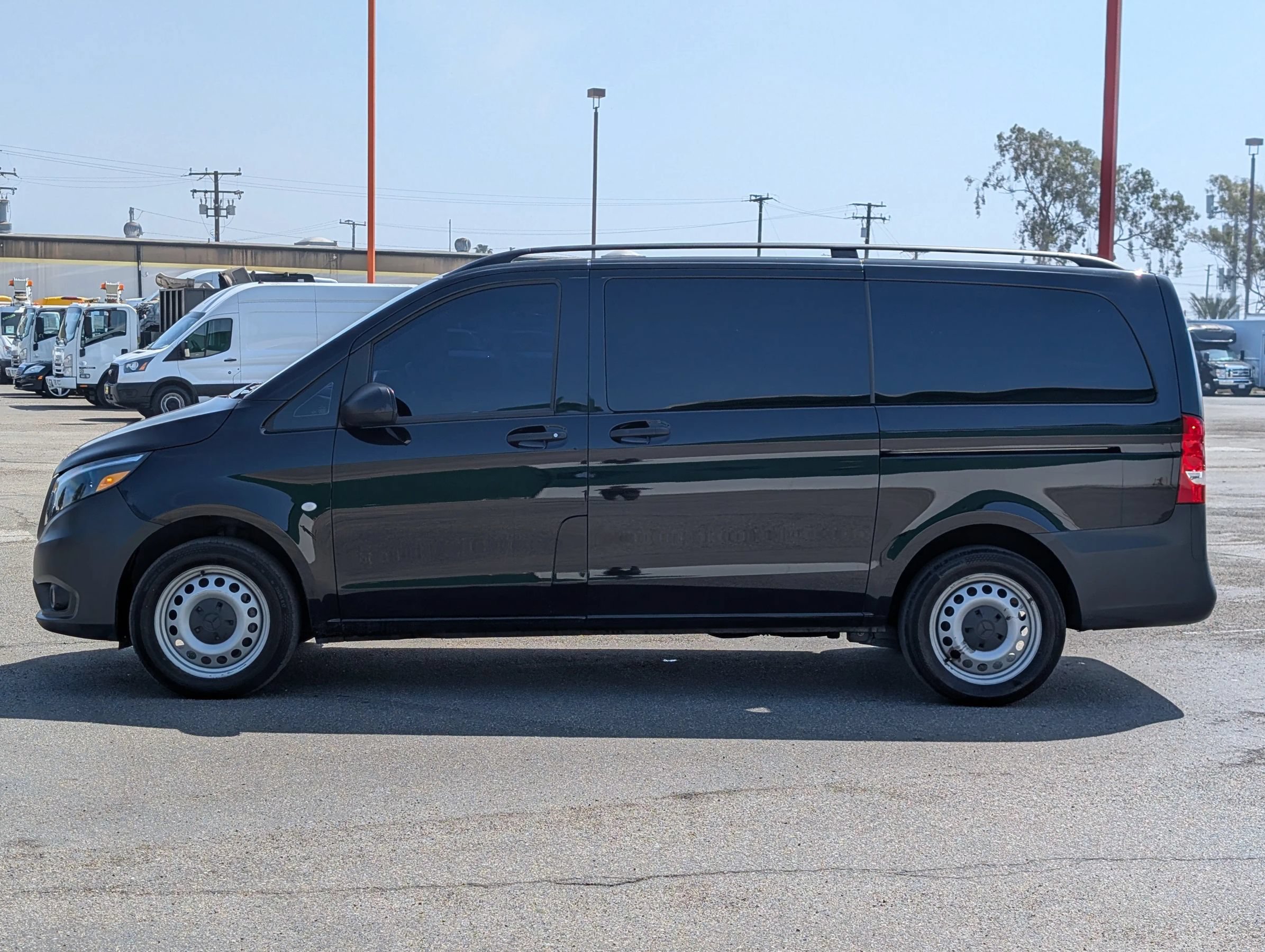 Used 2021 Mercedes-Benz Metris Passenger image 5