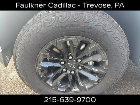 Used 2025 Chevrolet Colorado Z71 w/ Z71 Convenience Package 2 AWD/4WD image 11