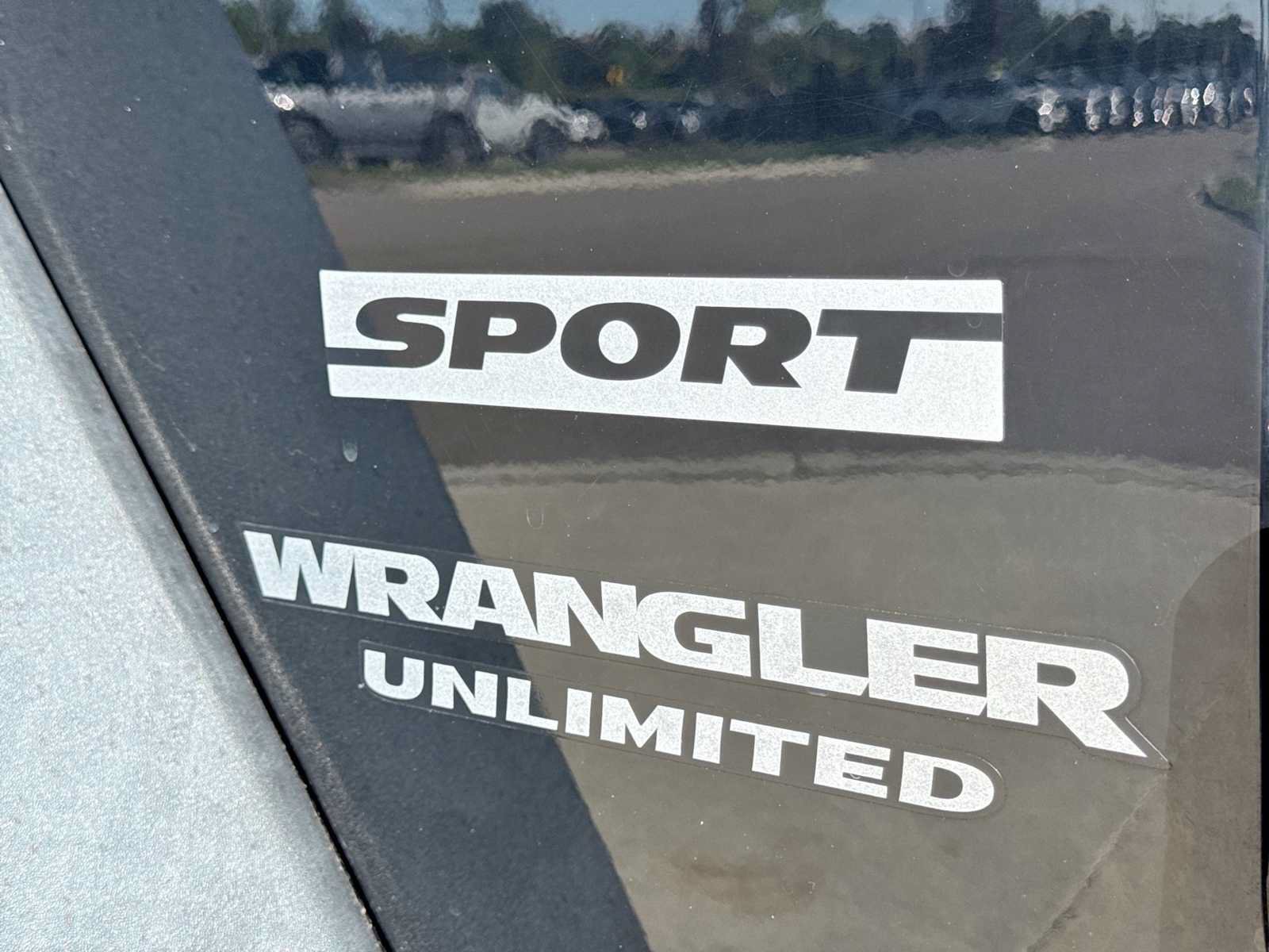 Used 2017 Jeep Wrangler Unlimited Sport w/ Quick Order Package 24S AWD/4WD image 11