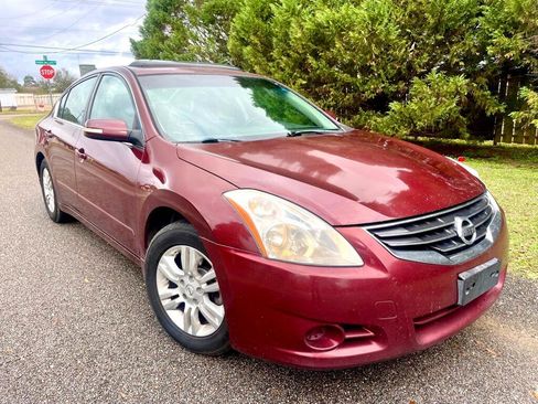 Used 2010 Nissan Altima 2.5 SL w/ Convenience Pkg image 4