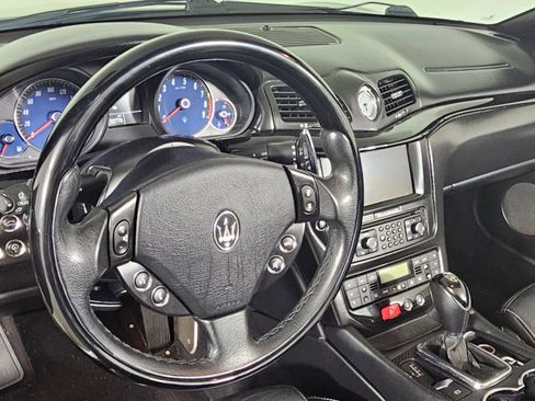 Used 2012 Maserati GranTurismo Convertible 2D image 19