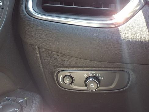 Used 2024 Chevrolet Equinox LT w/ LPO, Floor Liner Package FWD image 12