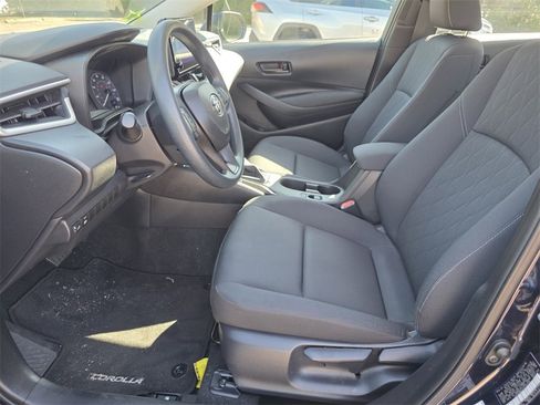 Certified 2025 Toyota Corolla LE image 24